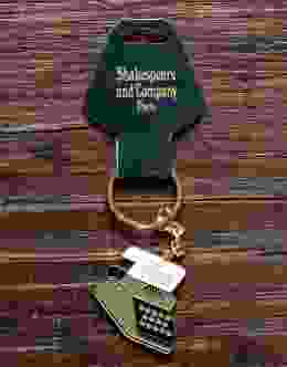 Keyring typewriter Cropped V2